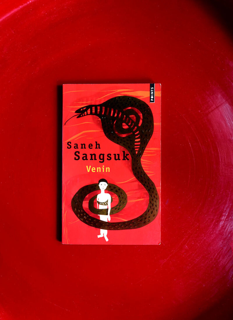 Venin Saneh Sangsuk roman Thailande avis lecture a lombre du frangipanier